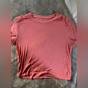 Women’s AE crop top